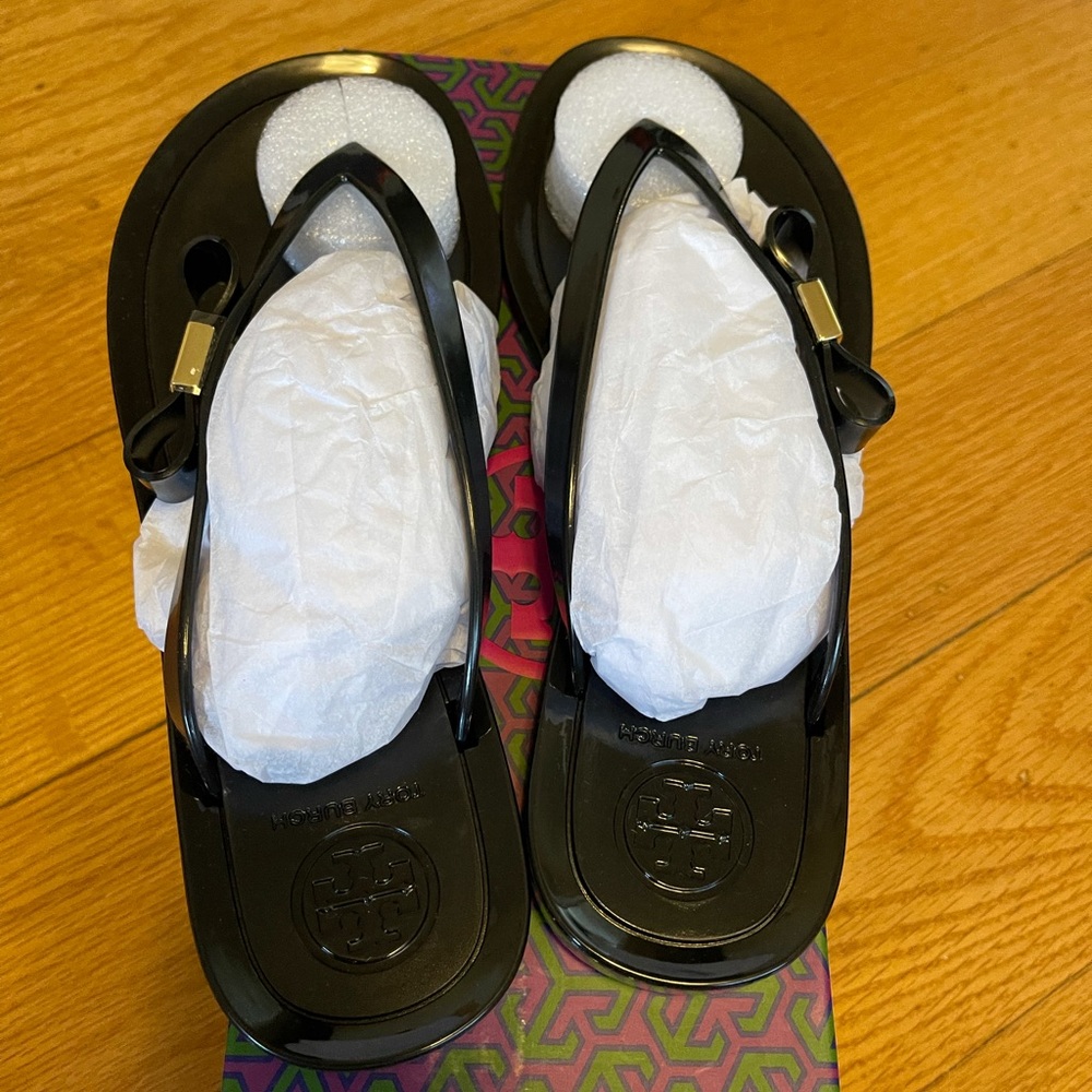Tory Burch flip flop